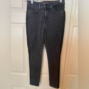 Levi’s 721 High Rise Skinny 28